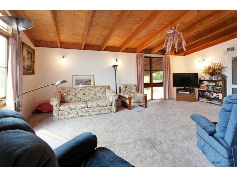 4 Don Court, Rye VIC 3941