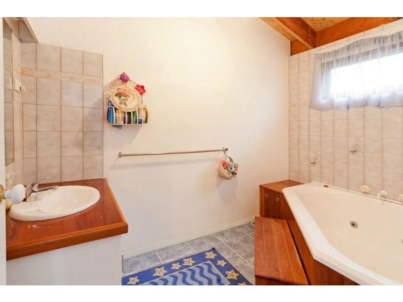 4 Don Court, Rye VIC 3941