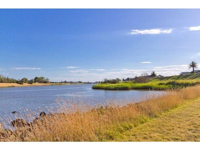 40 Riverside West, Patterson Lakes VIC 3197