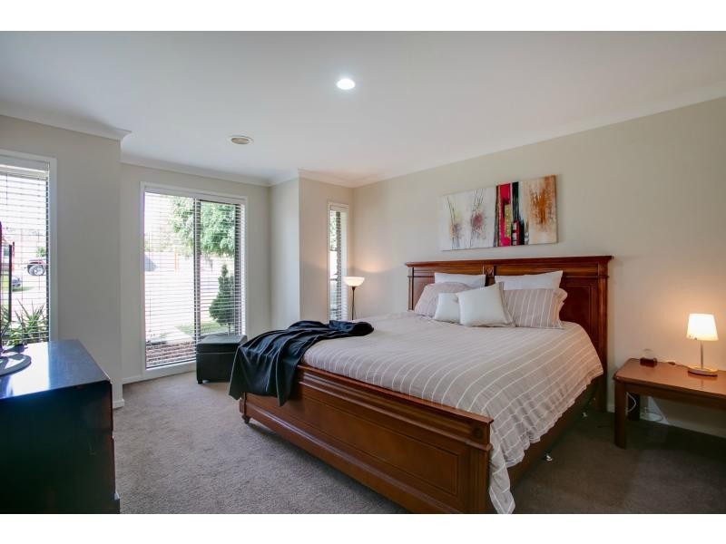 4 Mount Arthur Avenue, Rosebud VIC 3939