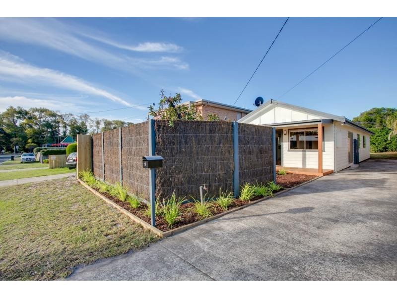 9 Second Avenue, Rosebud VIC 3939