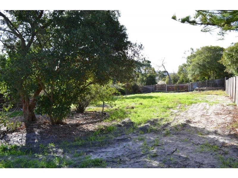 13 Wilgah Road, Rosebud VIC 3939