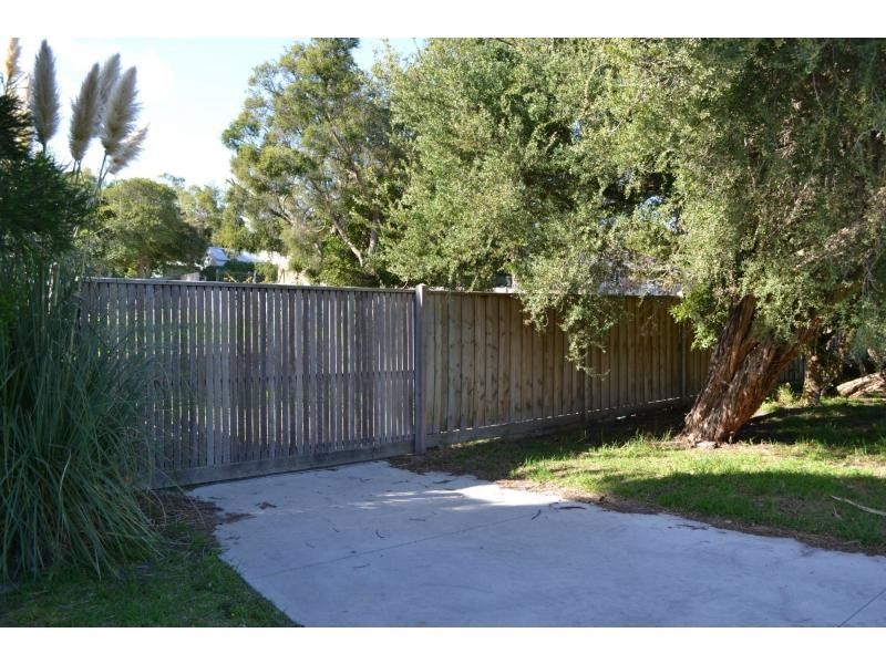 13 Wilgah Road, Rosebud VIC 3939