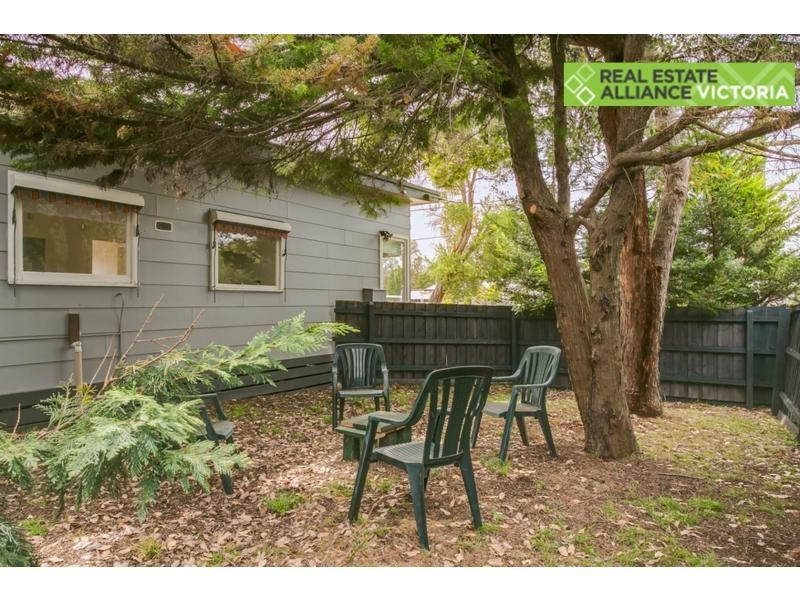 76 Broadway, Rosebud West VIC 3940