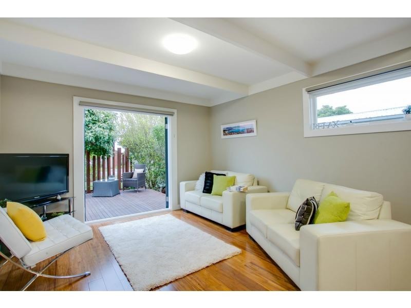 197 Sixth Avenue, Rosebud VIC 3939