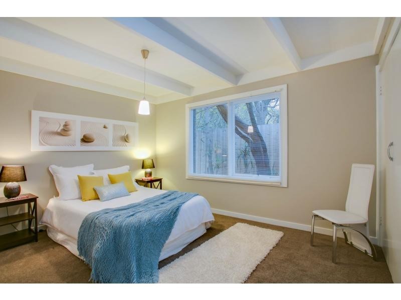 197 Sixth Avenue, Rosebud VIC 3939