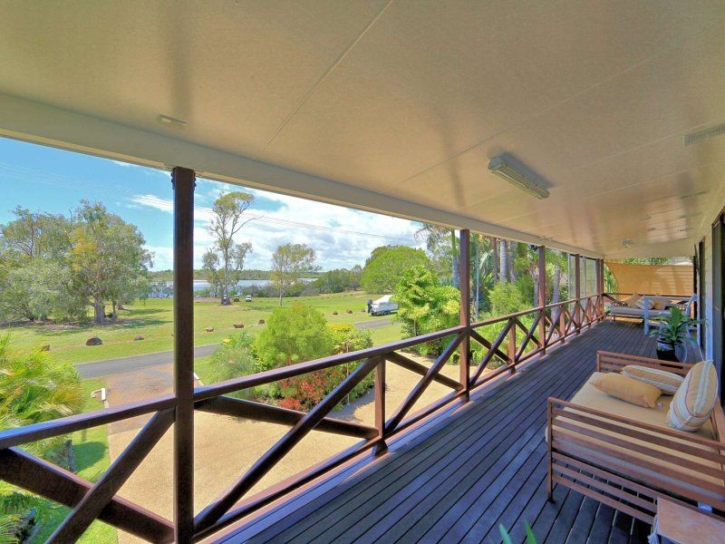 61 McIntosh Avenue, Elliott Heads QLD 4670