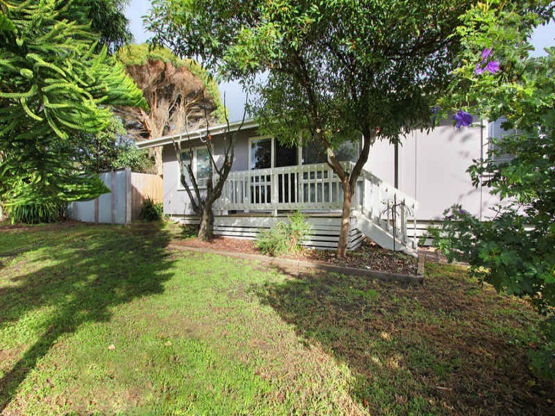 18 Highfield Road, Mccrae VIC 3938