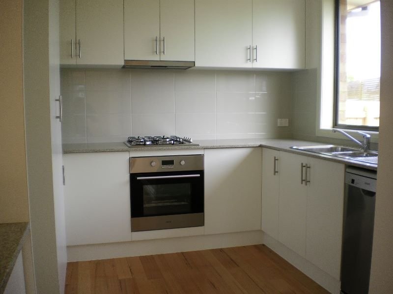 Unit 1/4 Leon Avenue, Rosebud VIC 3939