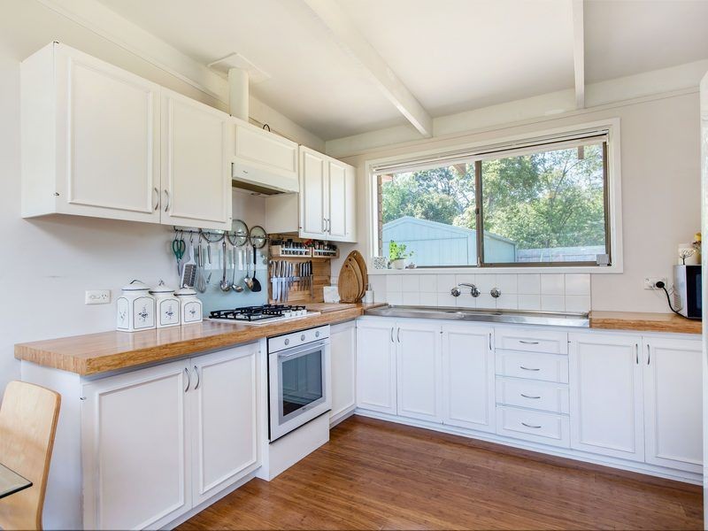 51 Woonton Crescent, Rosebud VIC 3939