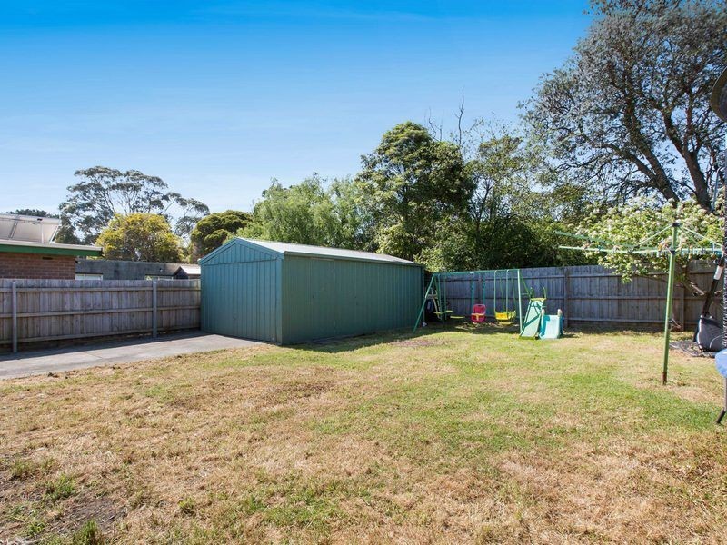 51 Woonton Crescent, Rosebud VIC 3939