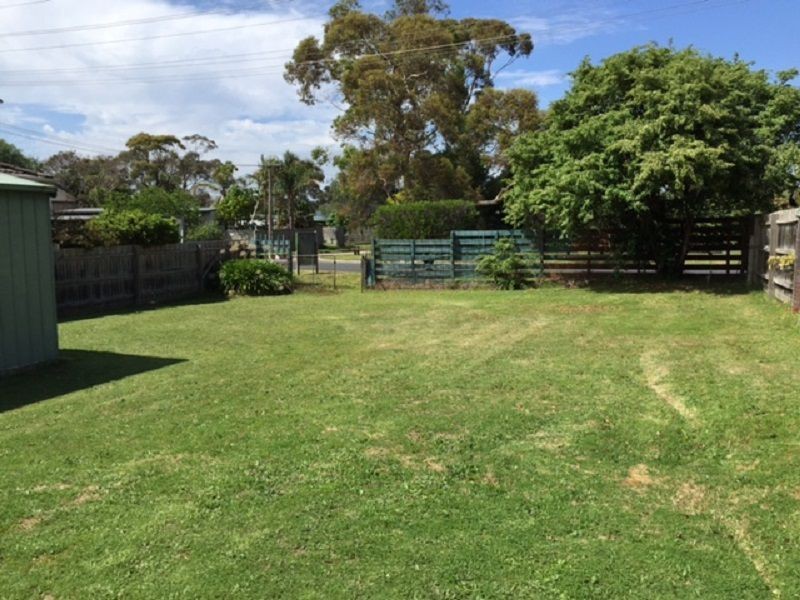 10 Cain Street, Rosebud West VIC 3940