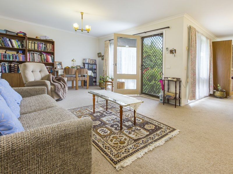 Unit 4/68 Whitehead Grove, Rosebud West VIC 3940