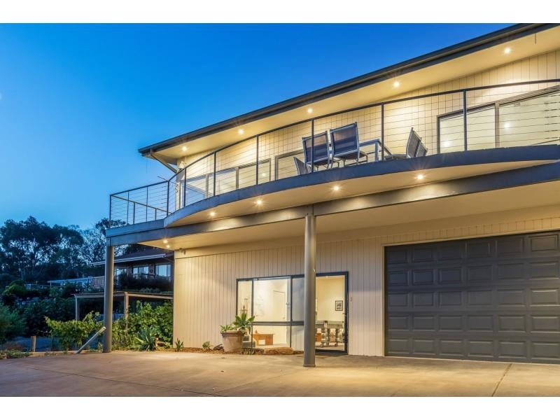 99 Bruce Road, Mount Martha VIC 3934