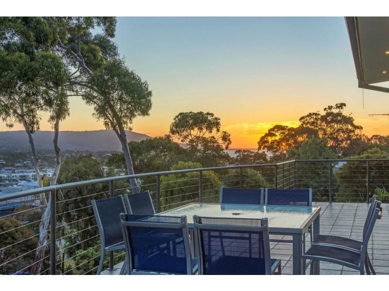 99 Bruce Road, Mount Martha VIC 3934