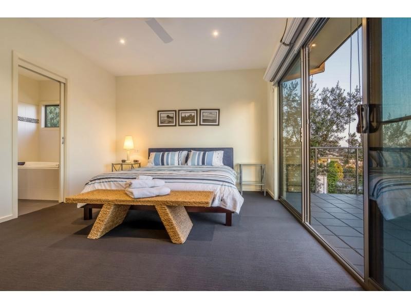 99 Bruce Road, Mount Martha VIC 3934