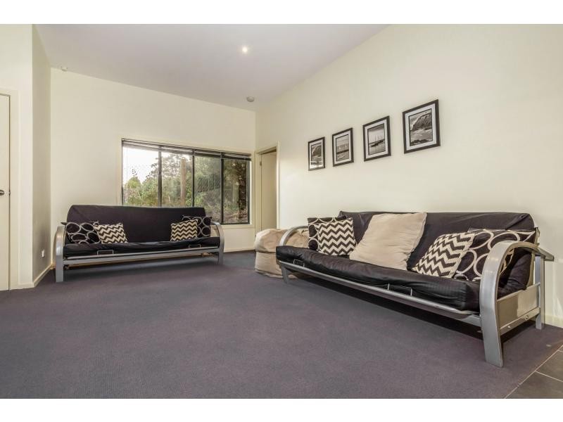 99 Bruce Road, Mount Martha VIC 3934