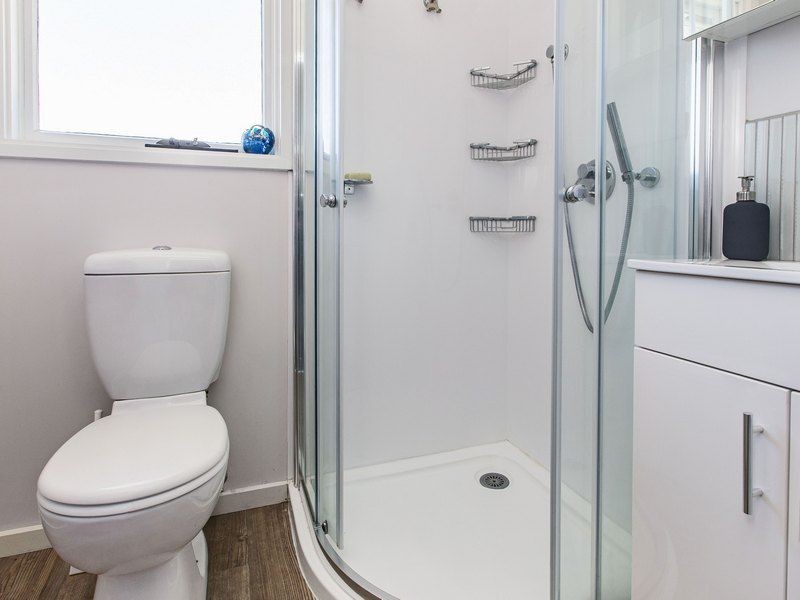 54 Warranilla Avenue, Rosebud VIC 3939