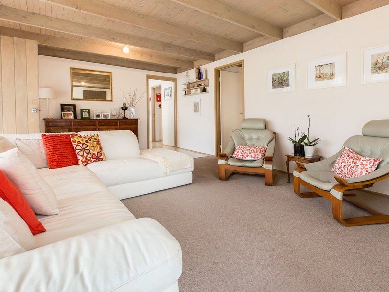 81 Leon Avenue, Rosebud VIC 3939