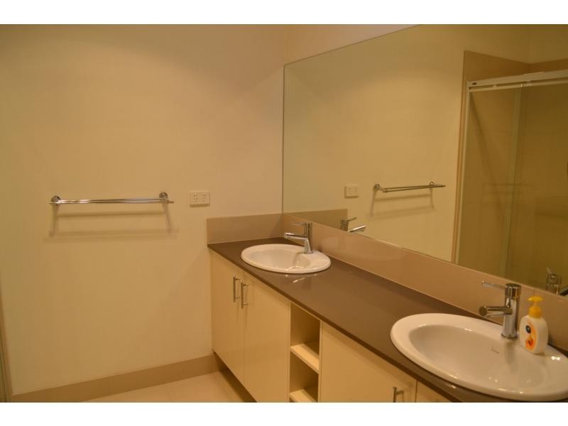 373 Eastbourne Road, Rosebud West VIC 3940