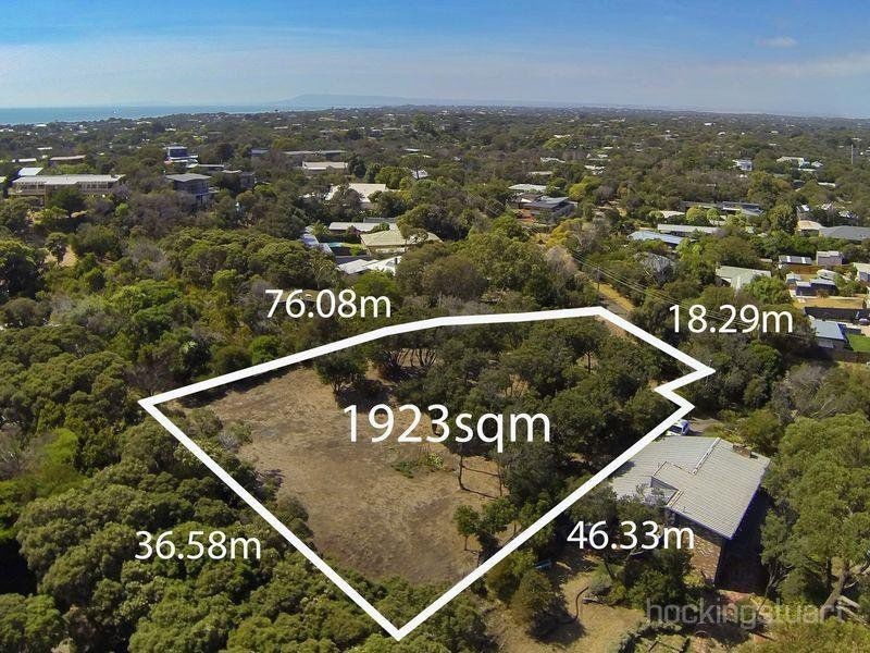 32 Barton Street, Blairgowrie VIC 3942