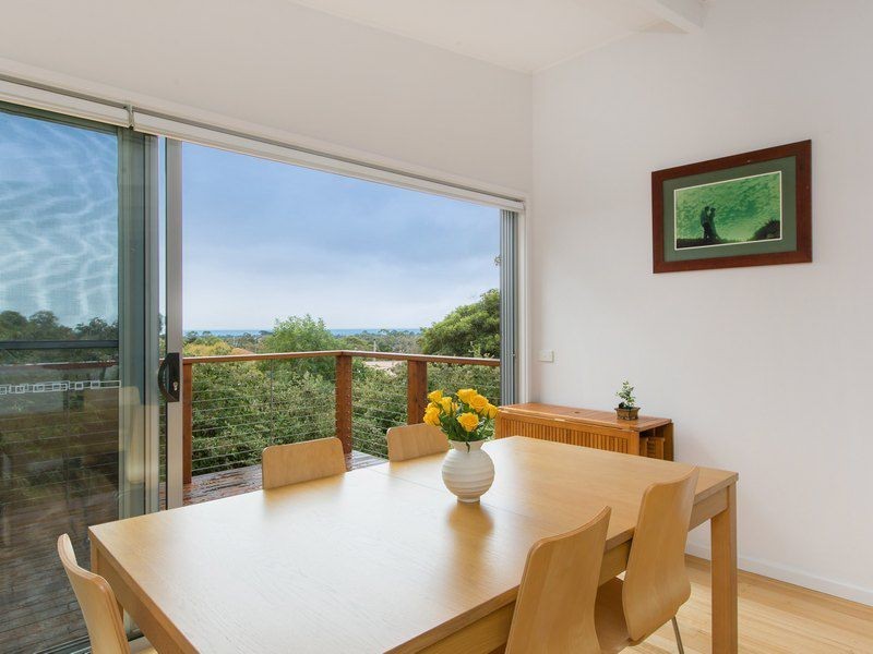 8 Banks Street, Mccrae VIC 3938