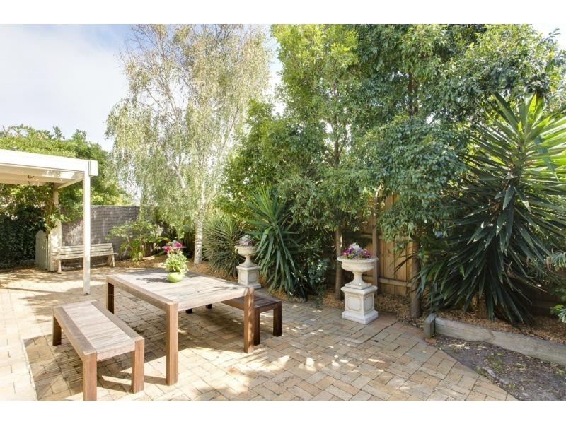 26 Banksia Place, Rosebud VIC 3939