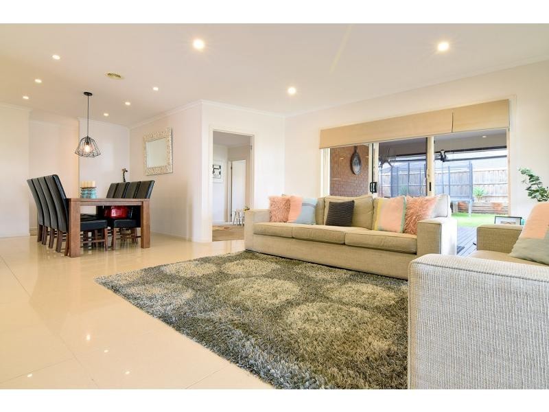 49 Peninsula Sands Boulevard, Rosebud VIC 3939