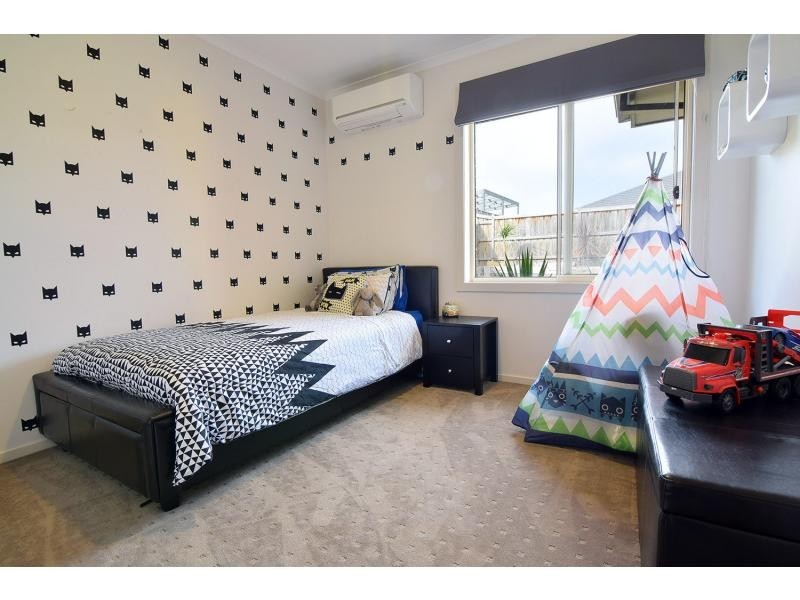 49 Peninsula Sands Boulevard, Rosebud VIC 3939