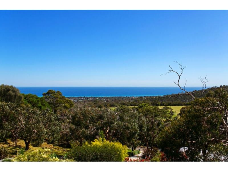 4 Hove Road, Rosebud VIC 3939