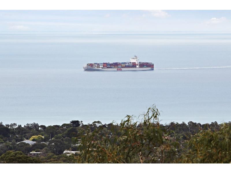 4 Hove Road, Rosebud VIC 3939