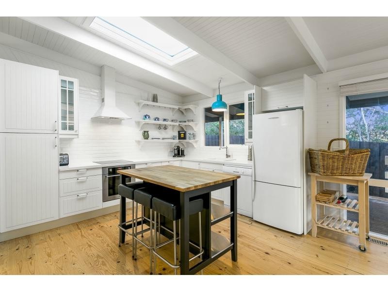 9 Dana Avenue, Blairgowrie VIC 3942