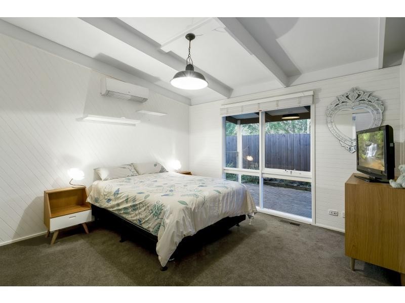 9 Dana Avenue, Blairgowrie VIC 3942