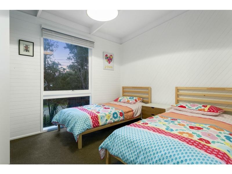 9 Dana Avenue, Blairgowrie VIC 3942