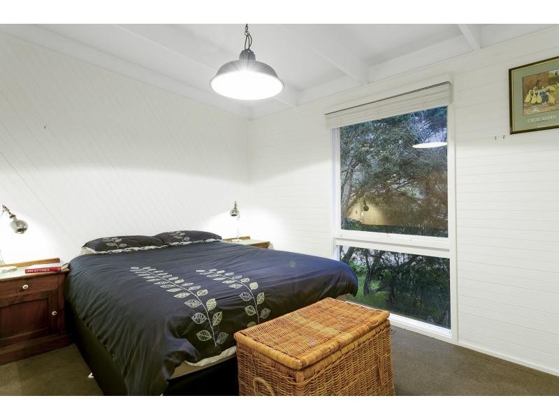 9 Dana Avenue, Blairgowrie VIC 3942