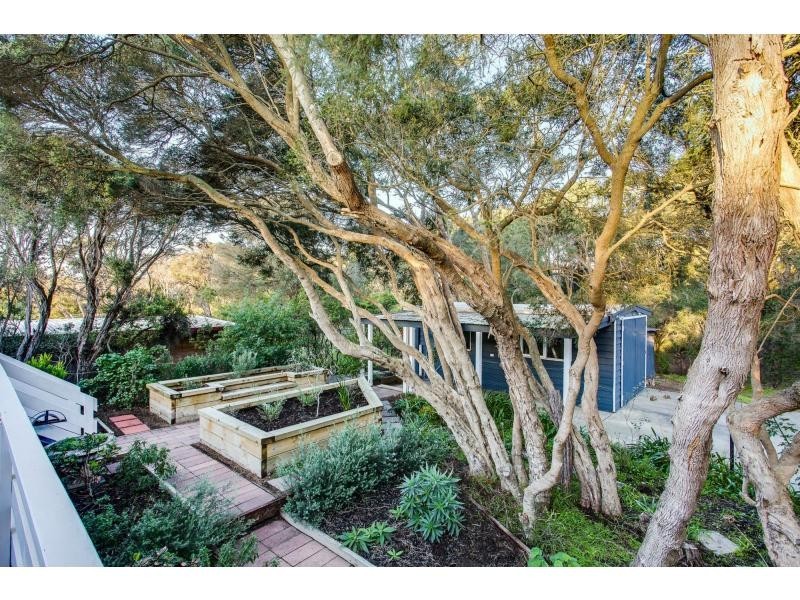 9 Dana Avenue, Blairgowrie VIC 3942