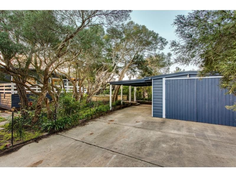 9 Dana Avenue, Blairgowrie VIC 3942
