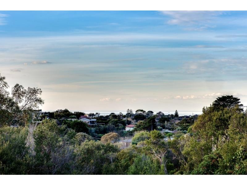 28 Burdoo Street, Rye VIC 3941