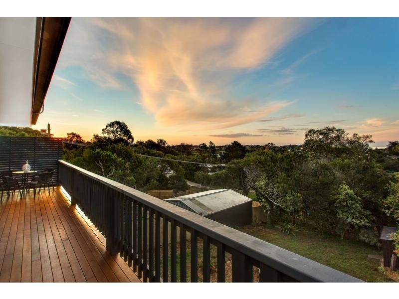 28 Burdoo Street, Rye VIC 3941