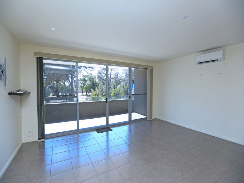 1/1635 Point Nepean Road, Rosebud West VIC 3940