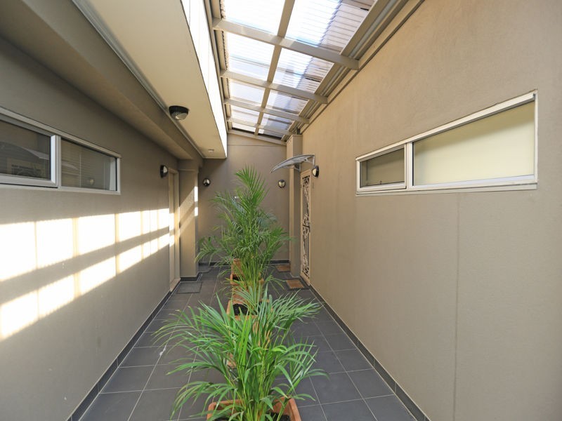 1/1635 Point Nepean Road, Rosebud West VIC 3940