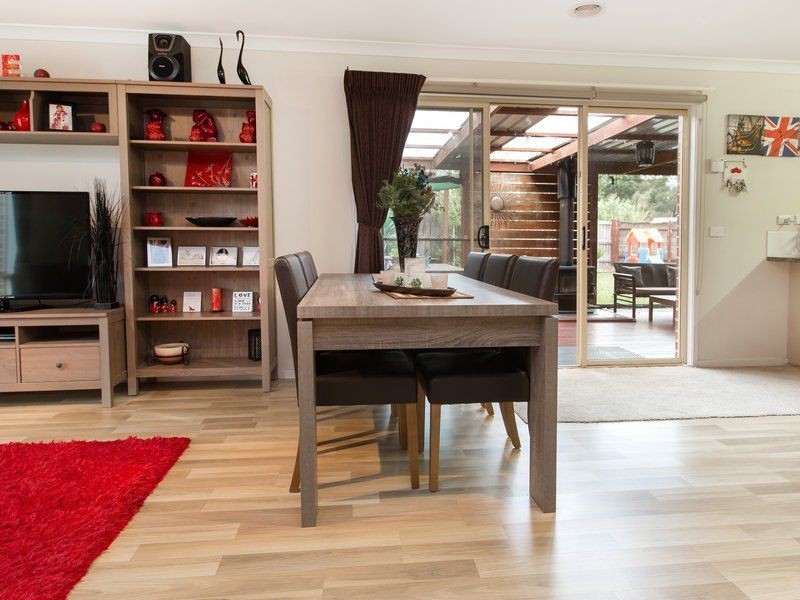 42 Parkedge Circuit, Rosebud VIC 3939