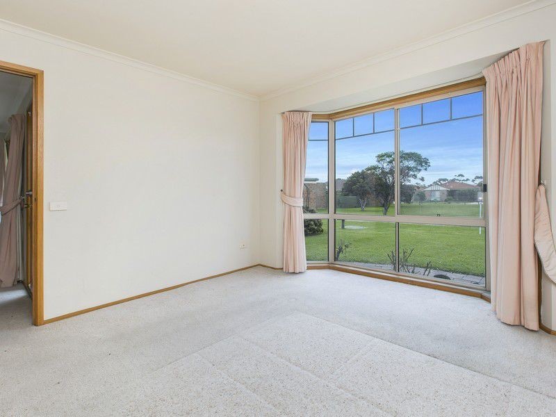 Unit 11/113 Country Club Drive, Safety Beach VIC 3936