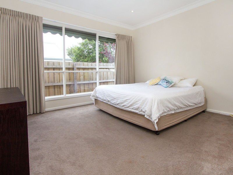68 Woonton Crescent, Rosebud VIC 3939