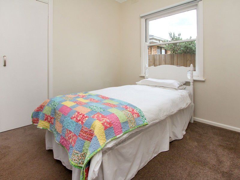 68 Woonton Crescent, Rosebud VIC 3939