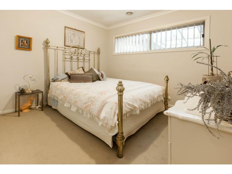 27 Hazeldene Way, Rosebud VIC 3939