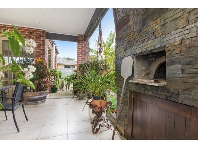 27 Hazeldene Way, Rosebud VIC 3939