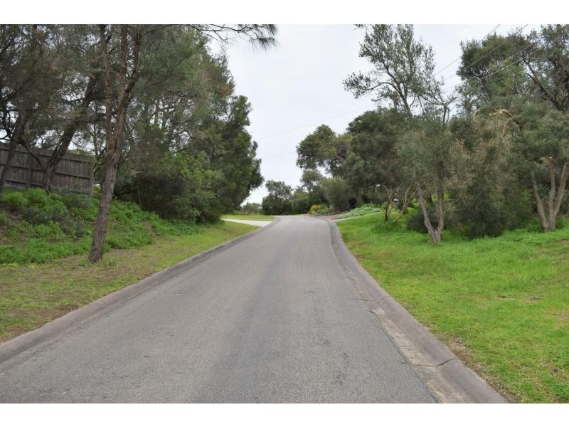 80 Valley Drive, Rye VIC 3941