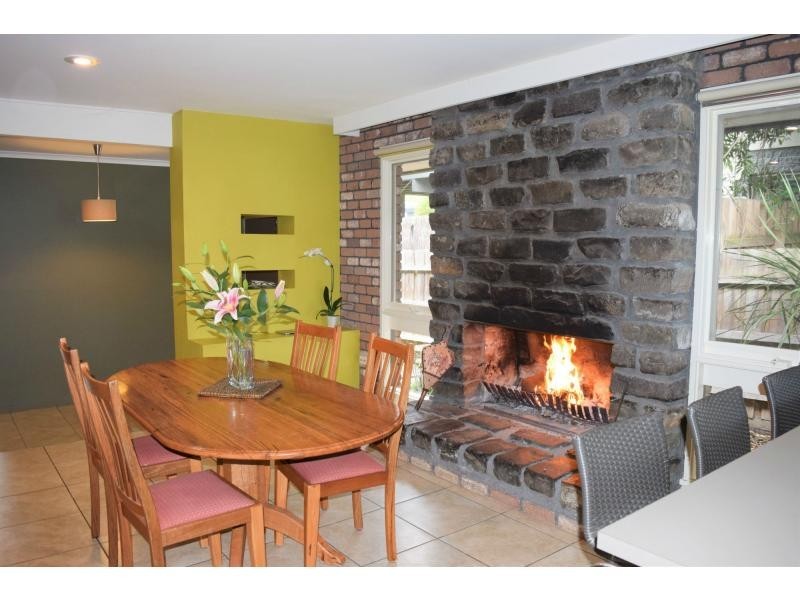 9 Sunningdale Road, Rosebud VIC 3939