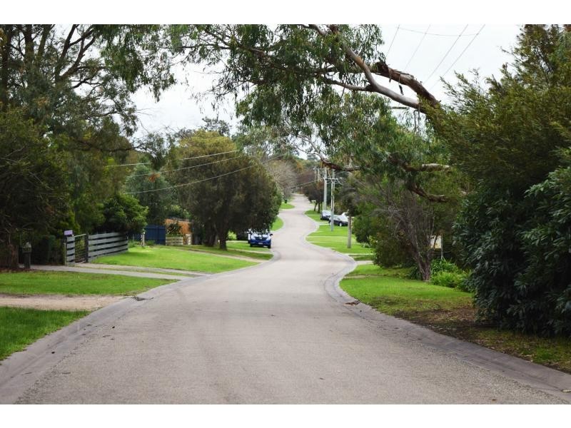 9 Sunningdale Road, Rosebud VIC 3939